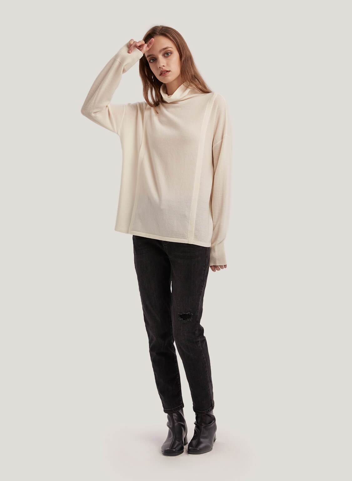 Fine 100% Wool Turtleneck Sweater