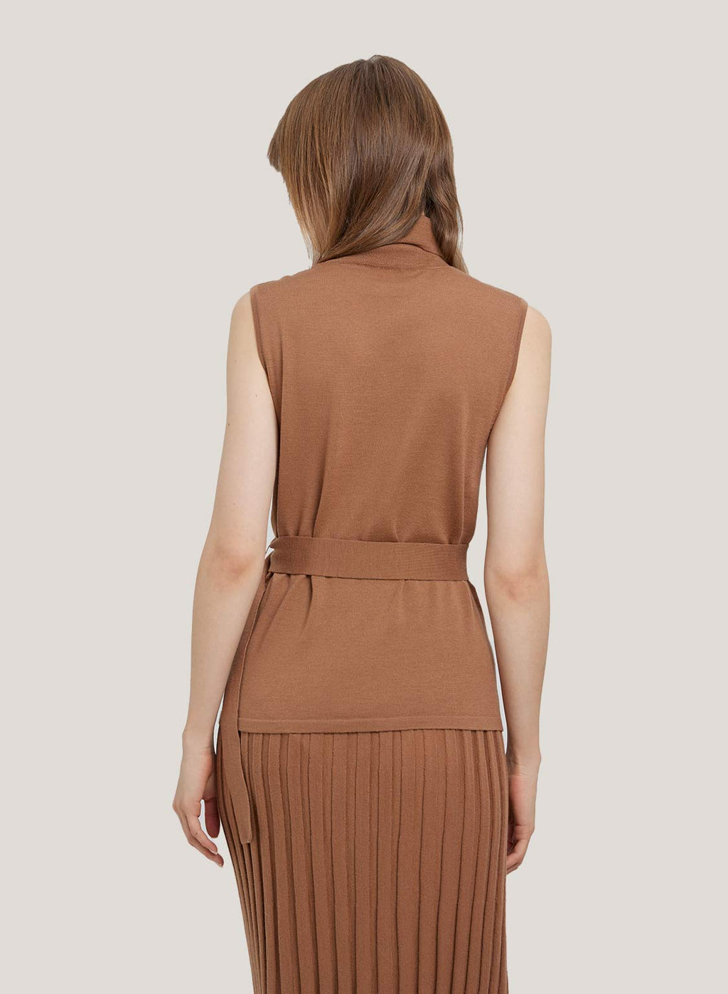 turtleneck sleeveless top